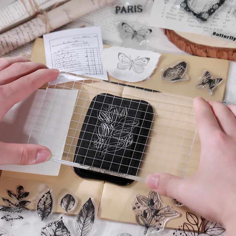 Maan Bloemen Bladeren Vlinder  - Butterfly Rubber Sheet recensie en prijs